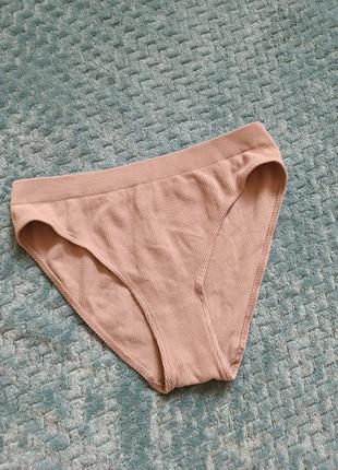 Трусики у рубчик