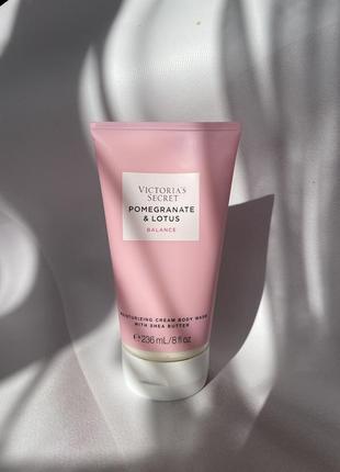 Крем- гель для душу pomegranate &amp; lotus , victoria’s secret