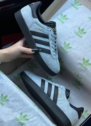 Кроссовки adidas