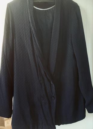 Легкий двубортный пиджак м1 фото