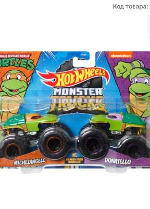 Набор машинок hot wheels monster trucks michelangelo vs donatello 1:64 (fyj64/hnx31)