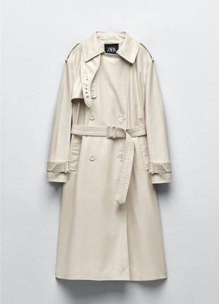 Молочный тренч zara из экокожи в размере s (можно xs, m), m, l, xl
