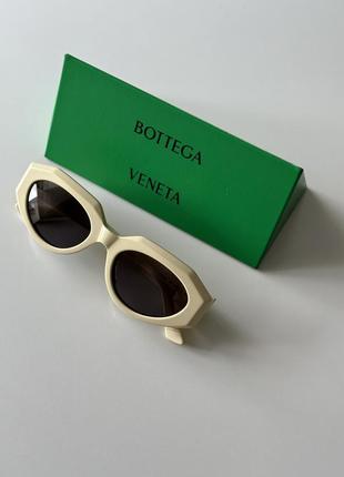 Bottega veneta окуляри