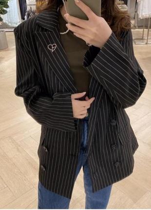 Двубортный блейзер оверсайз в полоску h&m
