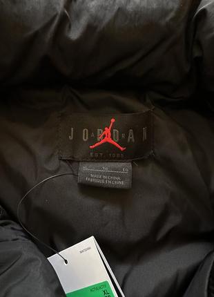 Новый пуховик jordan essentials xl с бирками5 фото