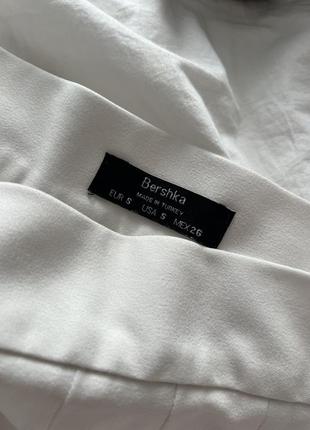 Bershka белая юбка2 фото