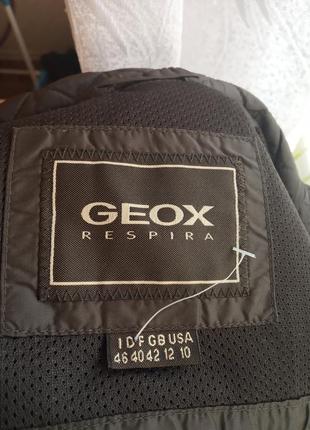 Весення женская куртка geox4 фото