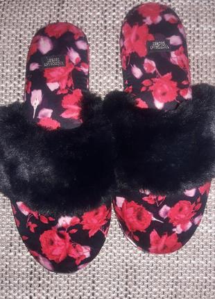 Тапочки signature satin slippers від victoria's secret