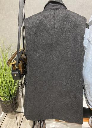 Шикарное брендовое дизайнерское двубортное шерстяное пальто без рукавов жилет6 фото
