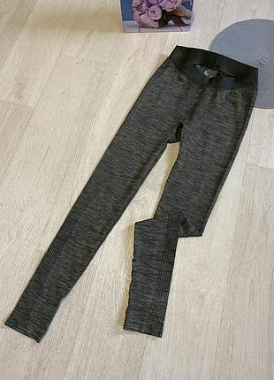 Лосины спортивные myprotein цвета хаки