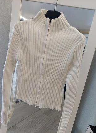 Кофтинка молочна