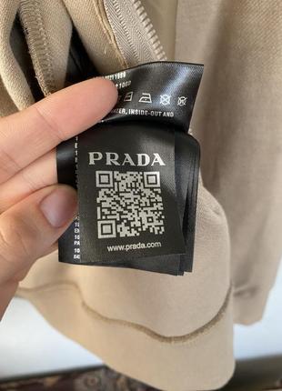 Базовый бомбер prada7 фото