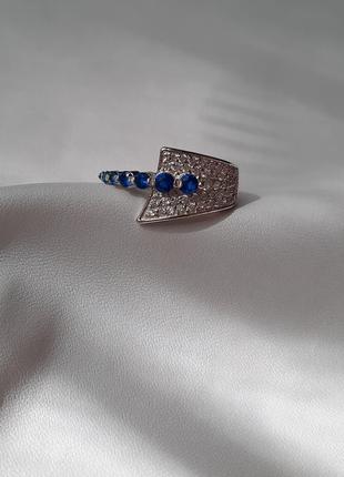 🫧 18.5 размер кольцо серебро фианит синий6 фото