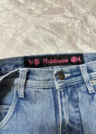 Женские короткие шорты с испании от fishbone . модный бренд.  высокая посадка. размер м.5 фото