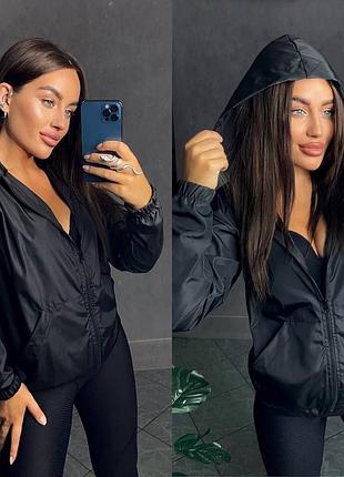 Куртка вітрова з плащівки на блискавці