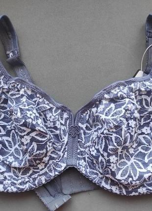 Бюстгальтер