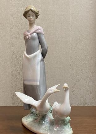 Фарфоровая статуэтка lladro «наблюдая за утками».2 фото