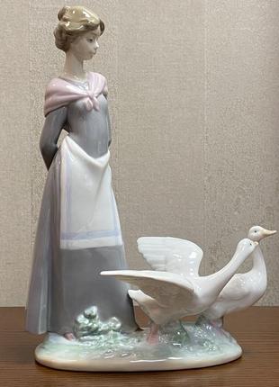 Фарфоровая статуэтка lladro «наблюдая за утками».7 фото