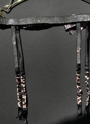 Пояс для панчіх victoria's secret very sexy shine strap garter belt leopard lace