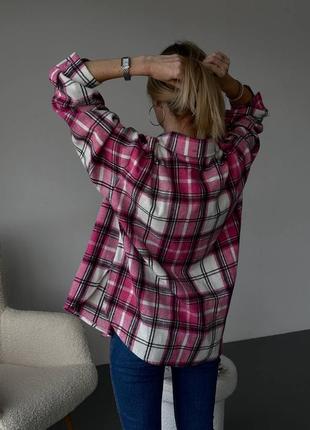 Рубашка у клетки бежевая, розовая, синяя