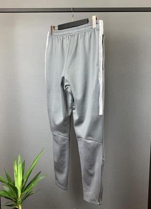 Мужские брюки nike оригинал из свежих коллекций.3 фото