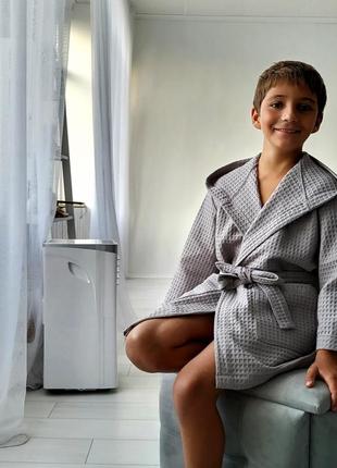 Вафельный детский халат серый натуральный для мальчика