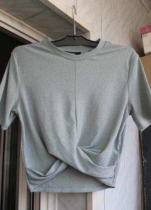 Топ "в рубчик" с интересным узлом