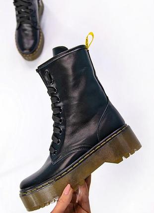 Кожаные женские сапоги деми