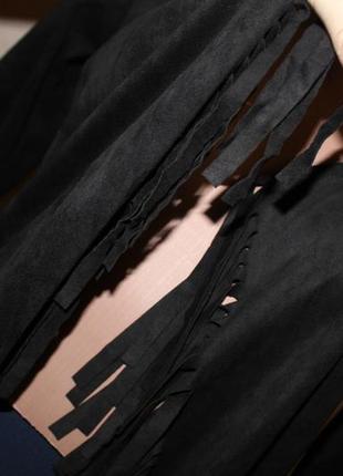 Черная накидка под замшу,новая,с бахромой,известного бренда, кардиган, кофта 134-1403 фото
