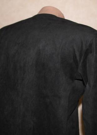 Черная накидка под замшу,новая,с бахромой,известного бренда, кардиган, кофта 134-1405 фото