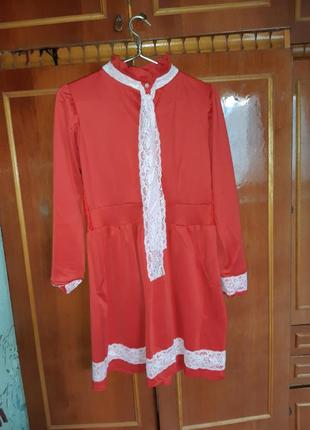 Плаття червоне.2 фото
