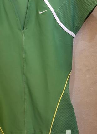 Яркая зеленая спортивная футболка nike dri-fit3 фото