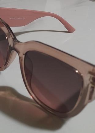 Очки солнцезащитные uv400 розовые, широкая дужка модные, трендовые1 фото