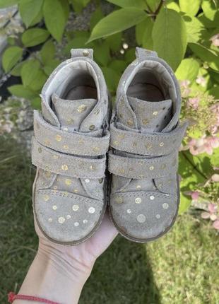 Осенние ботинки , обувь для девочки , замшевые ботинки3 фото
