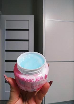 Крем с гиалуроновой кислотой farm stay3 фото