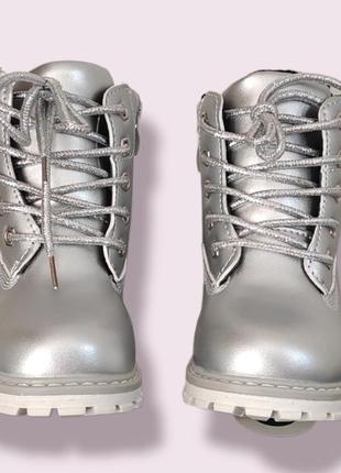 Детские зимние ботинки для девочки серебро2 фото