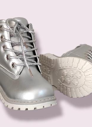 Детские зимние ботинки для девочки серебро4 фото