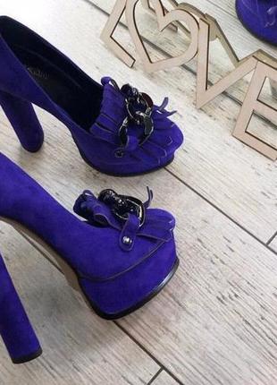 Туфлі casadei