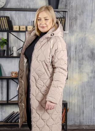 Стьобане демісезонне пальто. на підкладці. 🔺розміри 46 - 60 🔻ціна 2450 грн.