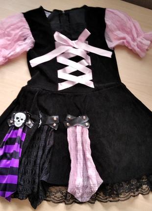 Костюм сукня  піратки розбійниці плаття на 3-5 років хеловін геловін хелловін
