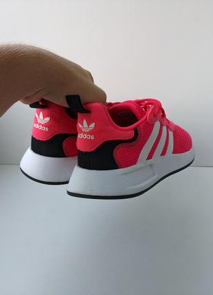 ❗️❗️❗️кросівки жіночі "adidas" shoes xplr fv36377 фото