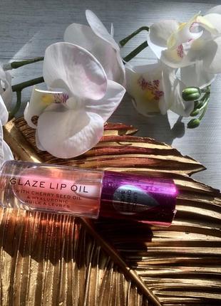 Зволожуючий блиск масло для губ glaze lip oil revolution4 фото