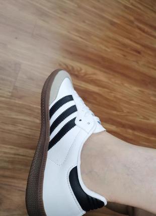 Самая популярная модель adidas samba3 фото