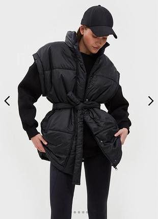 Теплая  дутая жилетка h&m🥰