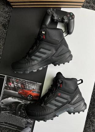 Шикарні кросівки "adidas terrex swift r termo"