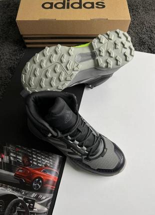 Шикарні кросівки "adidas terrex swift r termo"5 фото