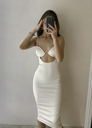 Белое атласное платье от oh polly4 фото