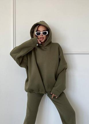 Женское теплое оверсайз худые с капюшоном на флисе с надписью