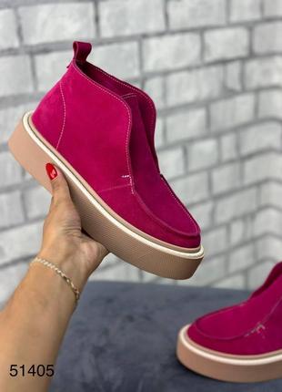 Стильні жіночі замшеві ботинки кольору фуксія, трендові жіночі ботинки, демісезон2 фото