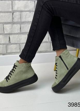 Стильні жіночі замшеві ботинки кольору хакі, трендові жіночі ботинки на шнурівці, демісезон
